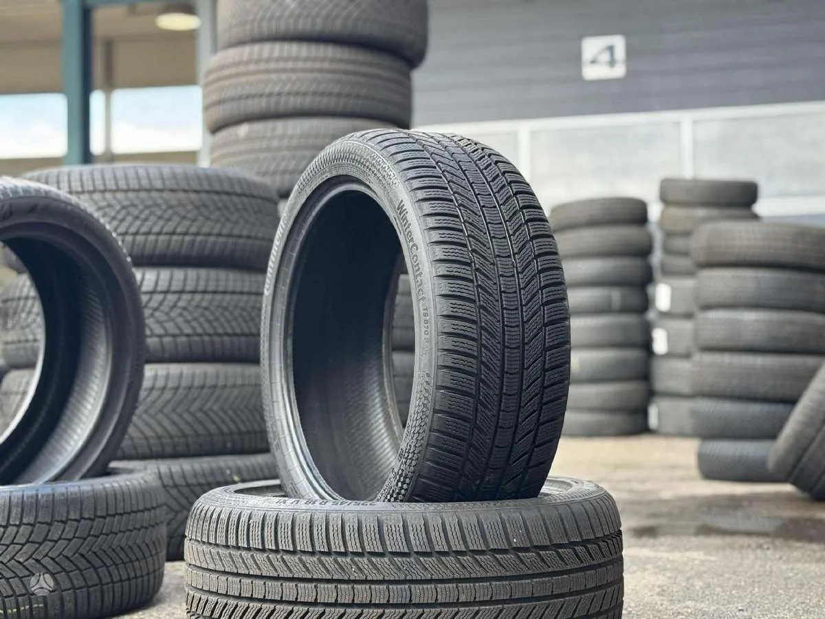 Continental WINTERCONTACT TS870P 225/45 R18