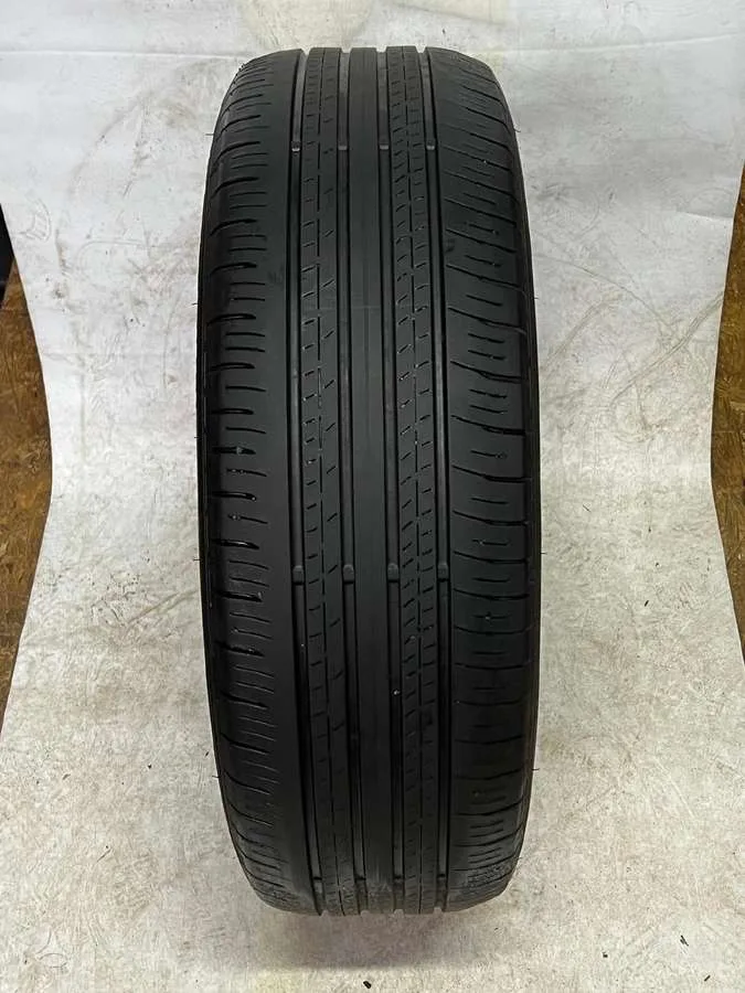 Dunlop GRANDTREK PT30 225/60 R18