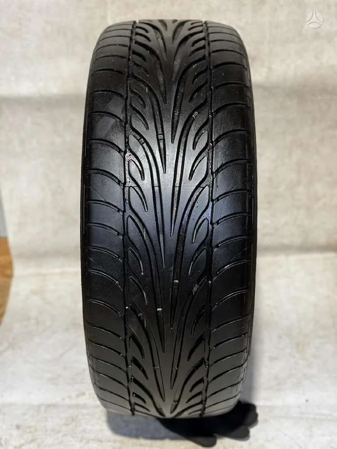 Dunlop SP SPORT 9000 235/50 R18