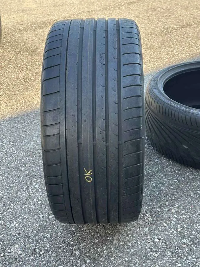 Dunlop SP SPORT MAXX GT 285/30 R21