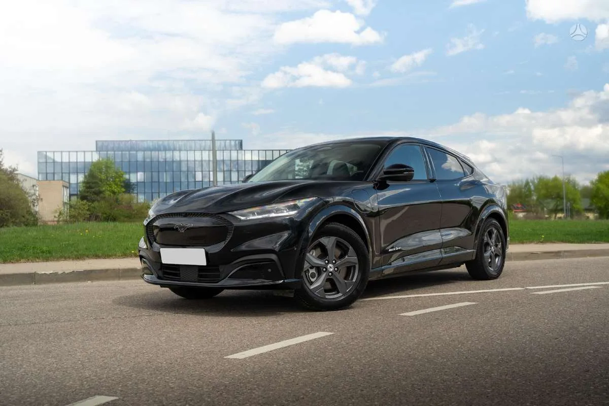 Ford Mustang Mach-E, 2021