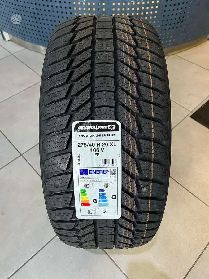 General SNOW GRABBER PLUS (2021) 275/40 R20