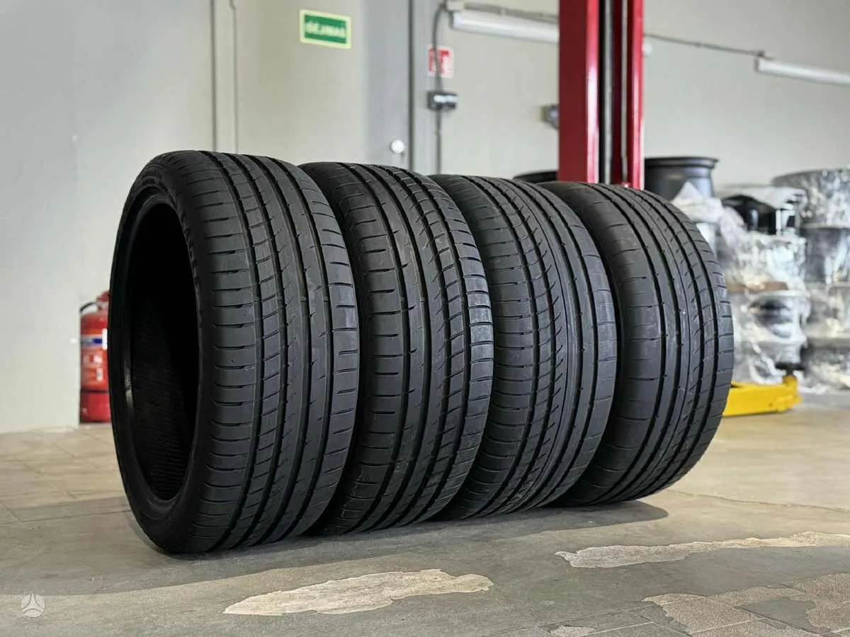Goodyear ASYMM. 2 275/35 R20