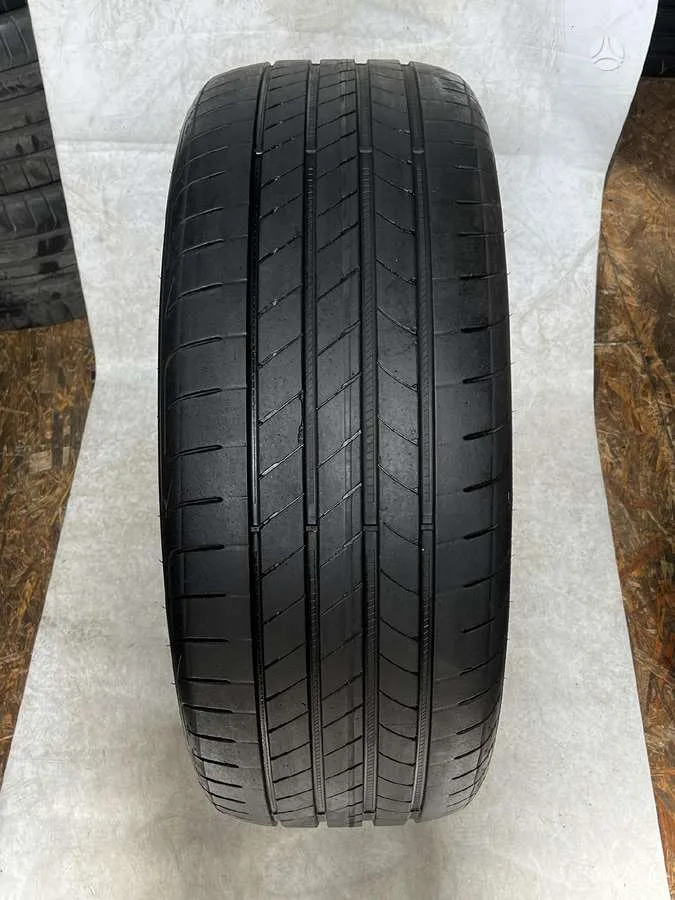 Goodyear EAGLE F1 ASYMM. 3 265/45 R21