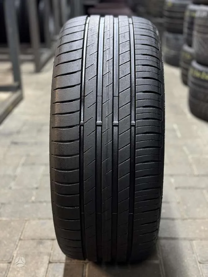 Goodyear EFFICIENTGRIP PERFORMANCE 225/45 R17