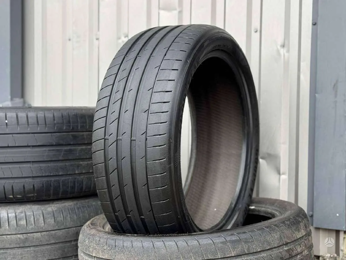Goodyear F1 SUPERSPORT 295/35 R20