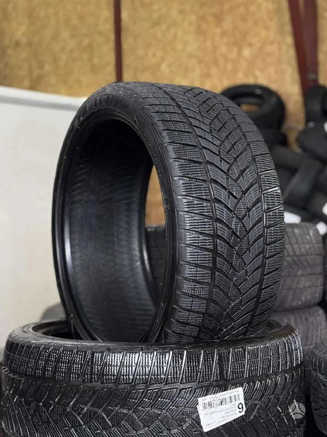 Goodyear ULTRAGRIP PERF. SUV GEN-1 285/35 R22