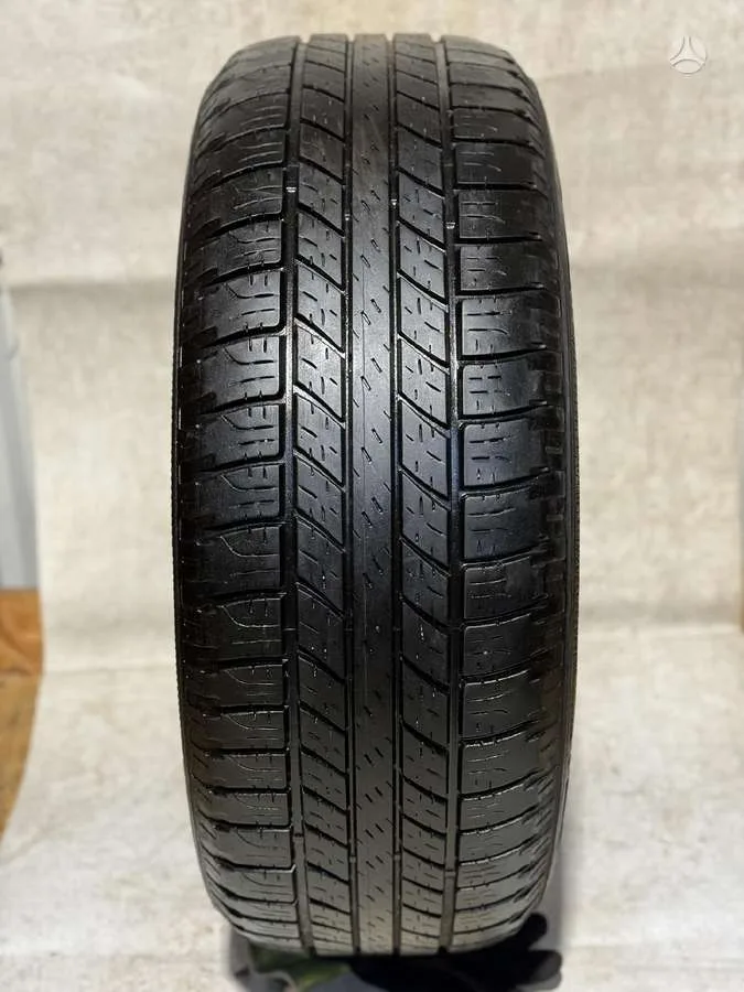 Goodyear WRANGLER HP 255/60 R18