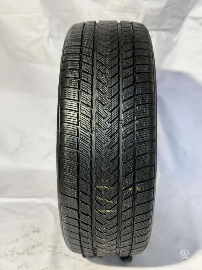 Gripmax SUREGRIP PRO WINTER 245/45 R20
