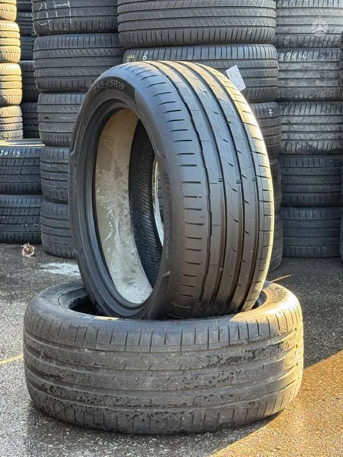 Hankook VENTUS S1 EVO 3 EV 255/45 R19
