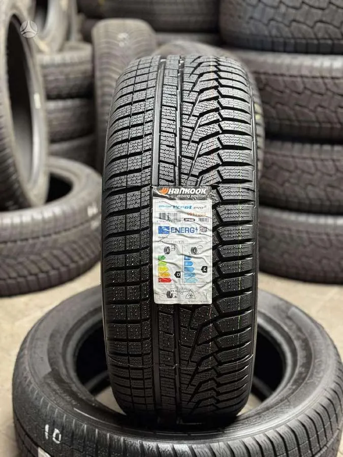 Hankook WINTER I*CEPT EVO 2 225/55 R17