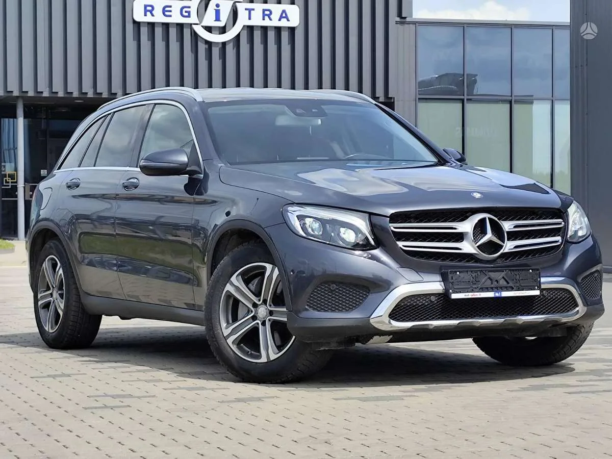 Mercedes-Benz GLC220, 2015