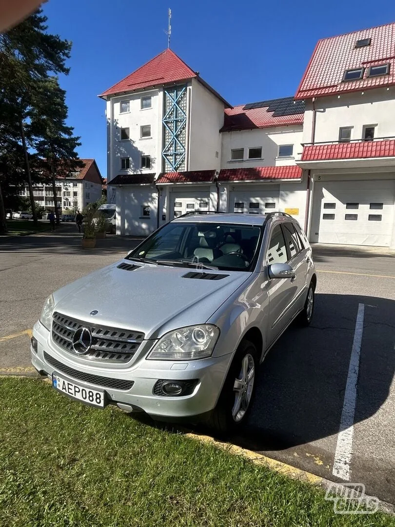 Mercedes-Benz ML280, 2007
