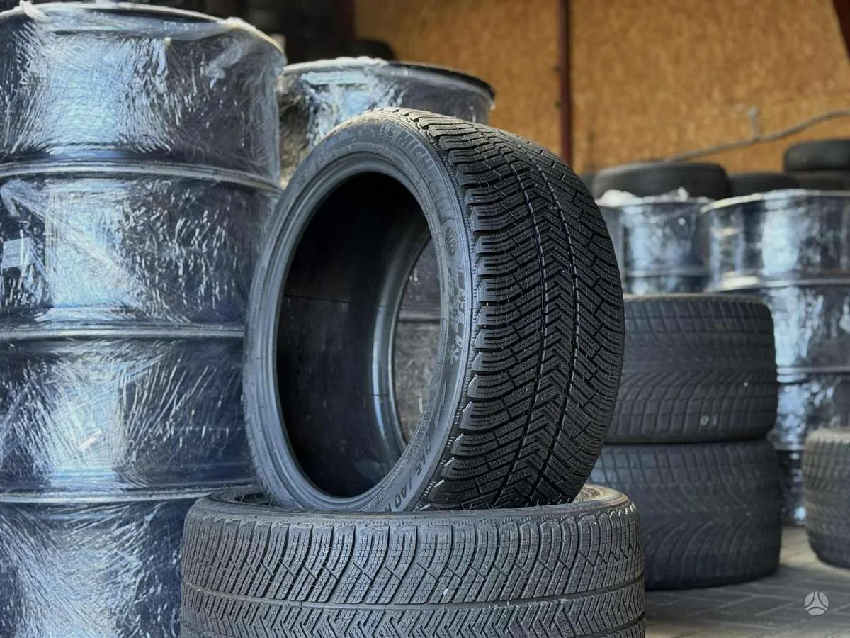 Michelin PILOT ALPIN PA4 265/40 R19