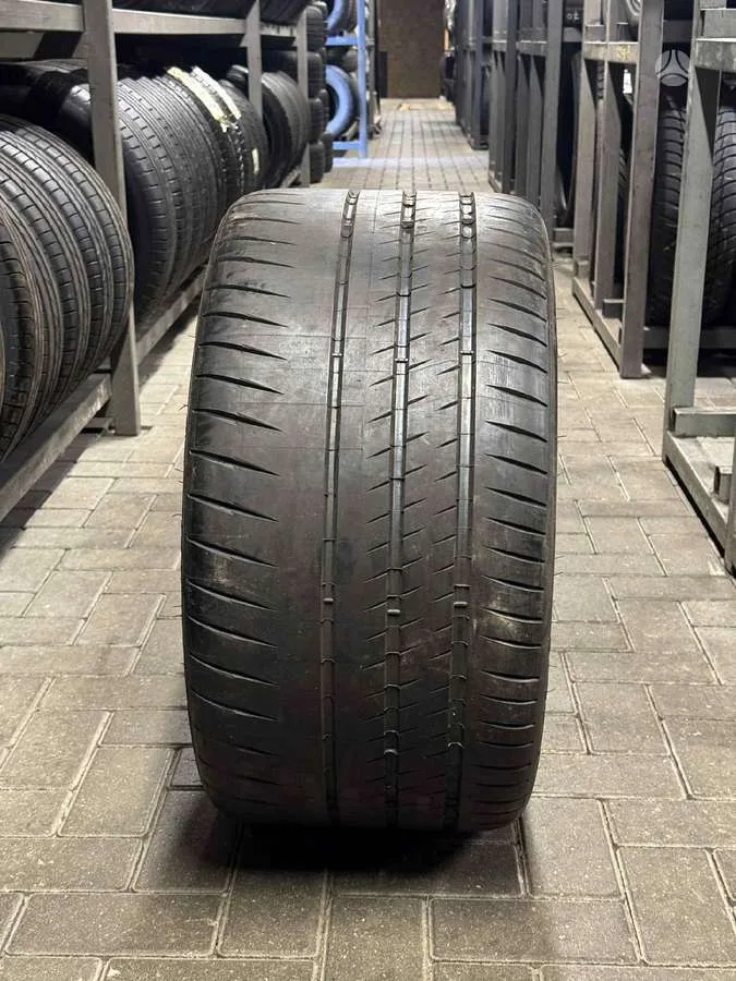 Michelin PILOT SPORT CUP 2 22m 305/30 R20