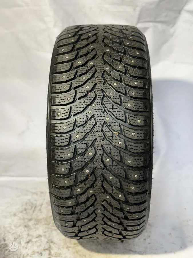Nokian HAKKAPELIITTA 9 255/40 R19