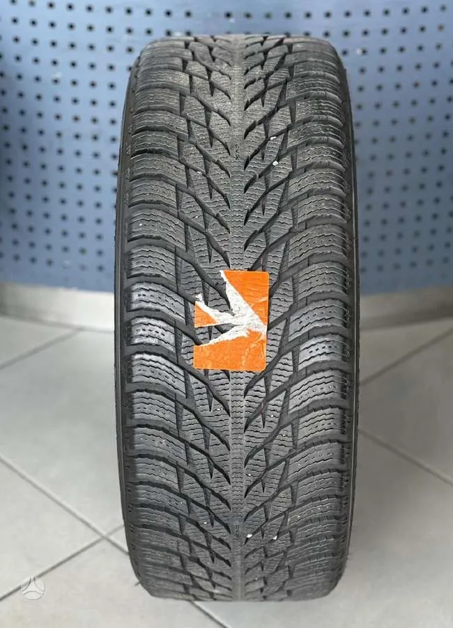 Nokian HAKKAPELIITTA R3 +235/45 R20 255/40 R20