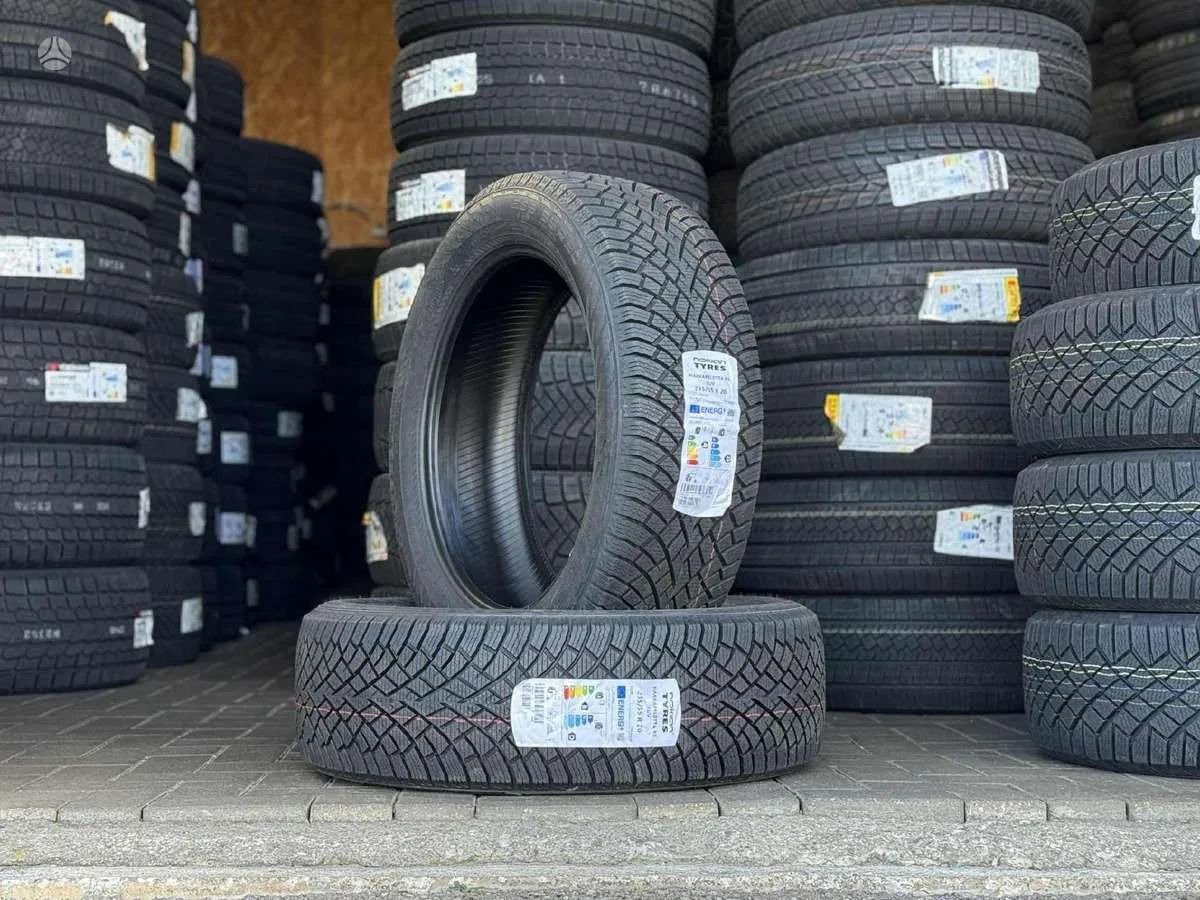 Nokian HAKKAPELIITTA R5 SUV 235/55 R20