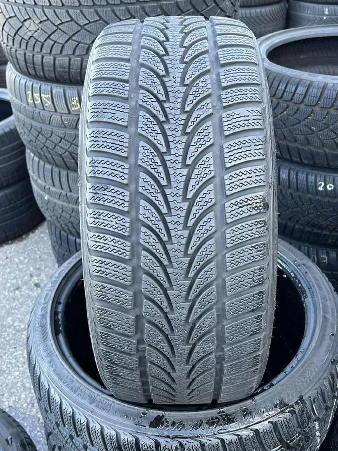 Nokian WR (87V) 235/35 R19