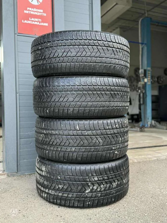Pirelli 275/45 R20 +305/40 R20 275/45 R20