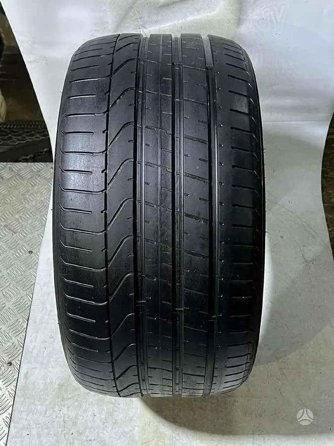 Pirelli P ZERO 295/35 R20