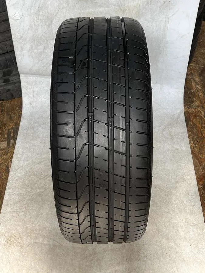 Pirelli P ZERO 255/40 R21