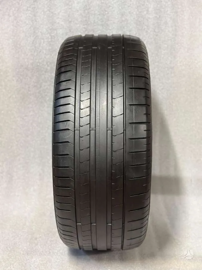 Pirelli P ZERO PZ4 285/40 R21