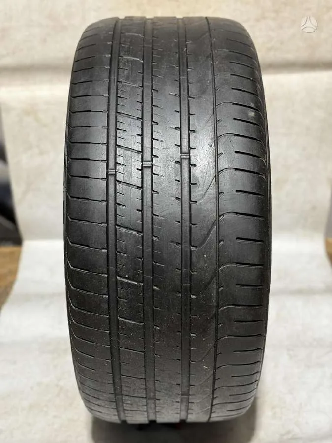 Pirelli P ZERO 275/35 R20