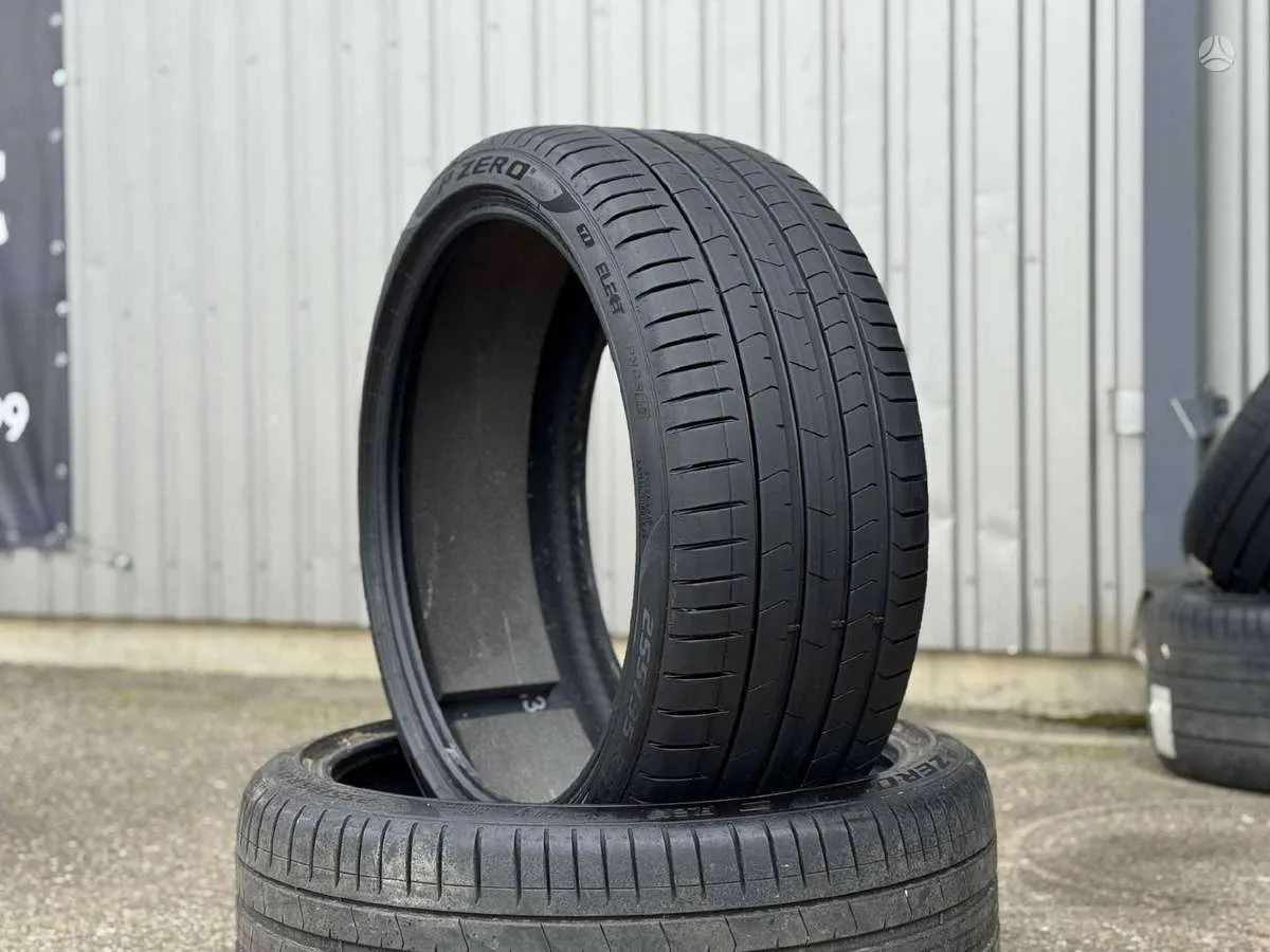 Pirelli P ZERO T1 ELECT PNCS 255/35 R21