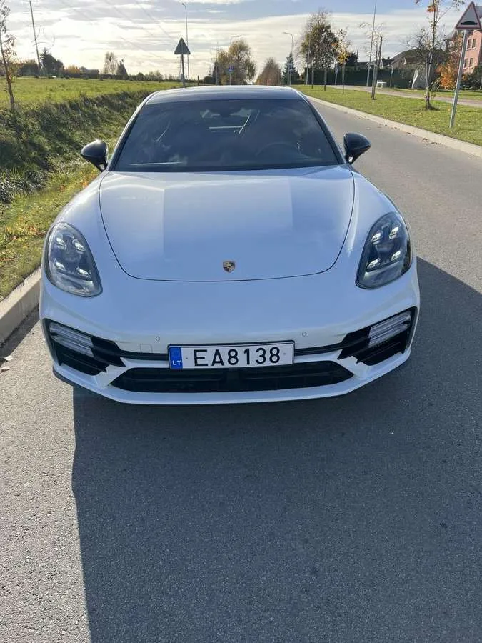 Porsche Panamera, 2017