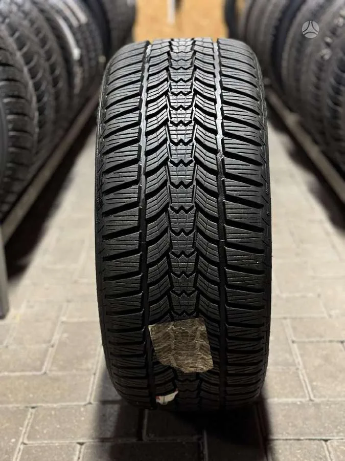 Sava ESKIMO HP 2 225/40 R18