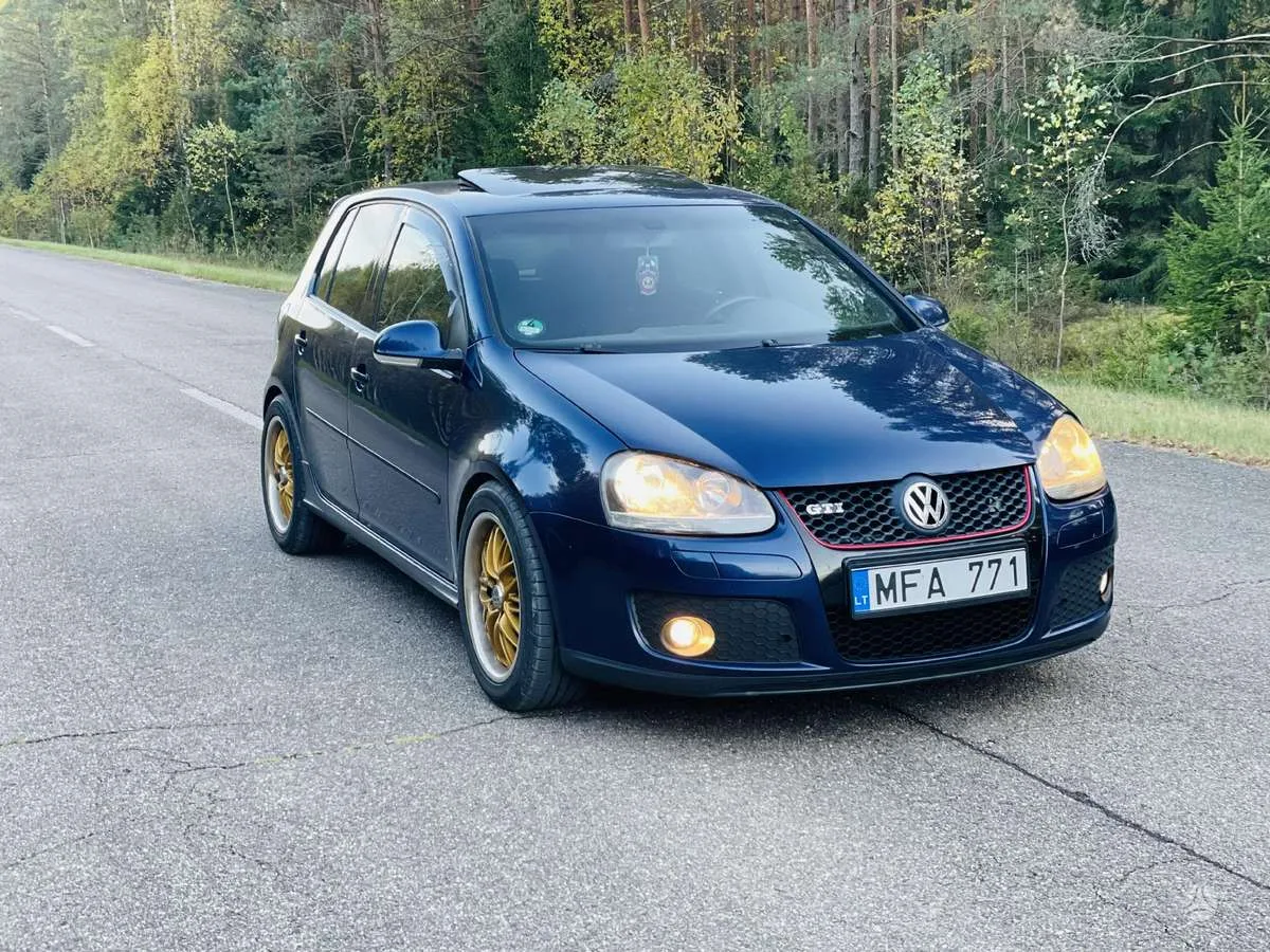 Volkswagen Golf, 2005