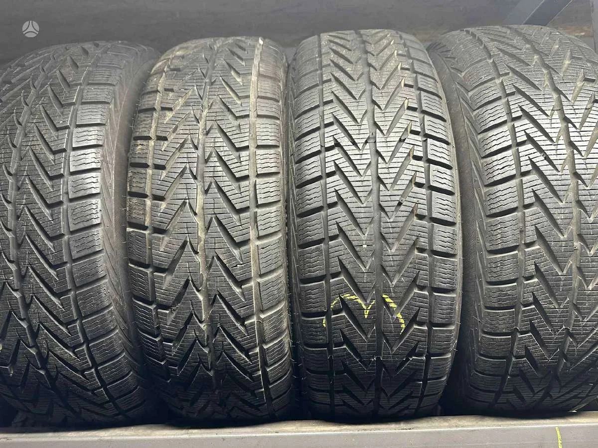 Vredestein GIUGARO 215/65 R16