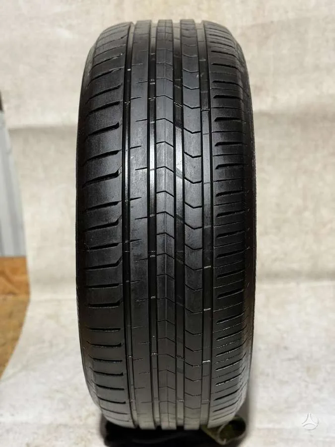 Vredestein ULTRAC SATIN 255/55 R18