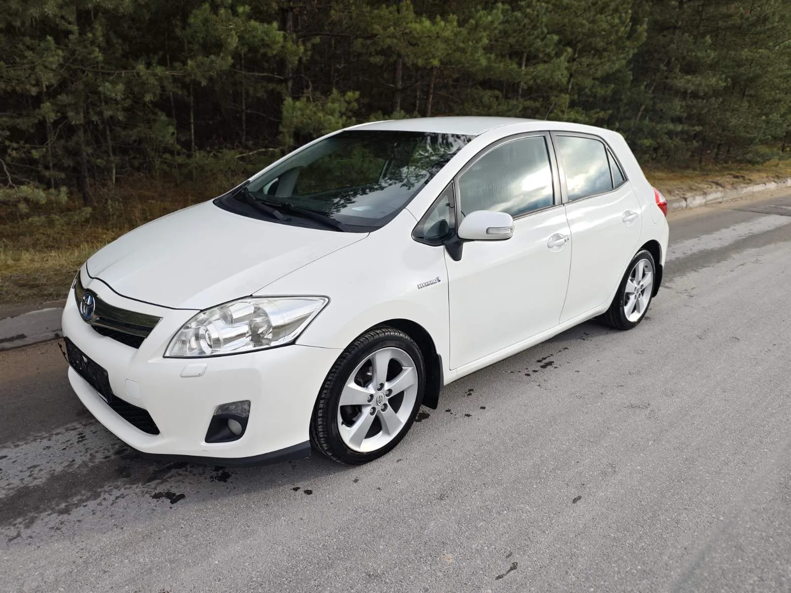 Toyota Auris, 2011
