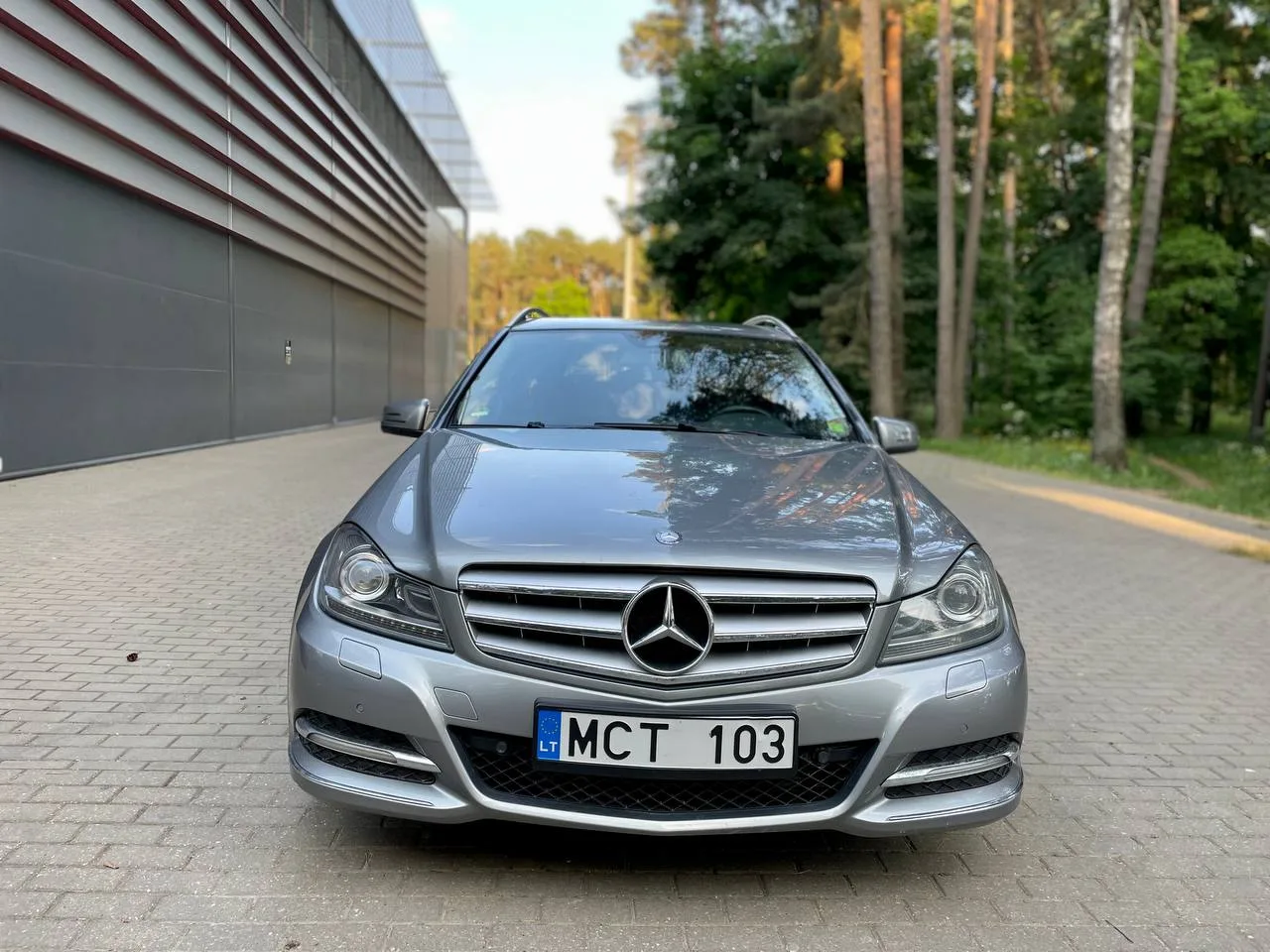 Mercedes-Benz C250, 2011