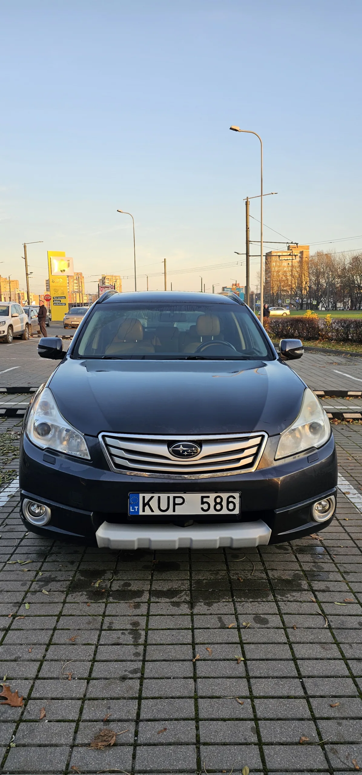 Subaru Legacy, 2010