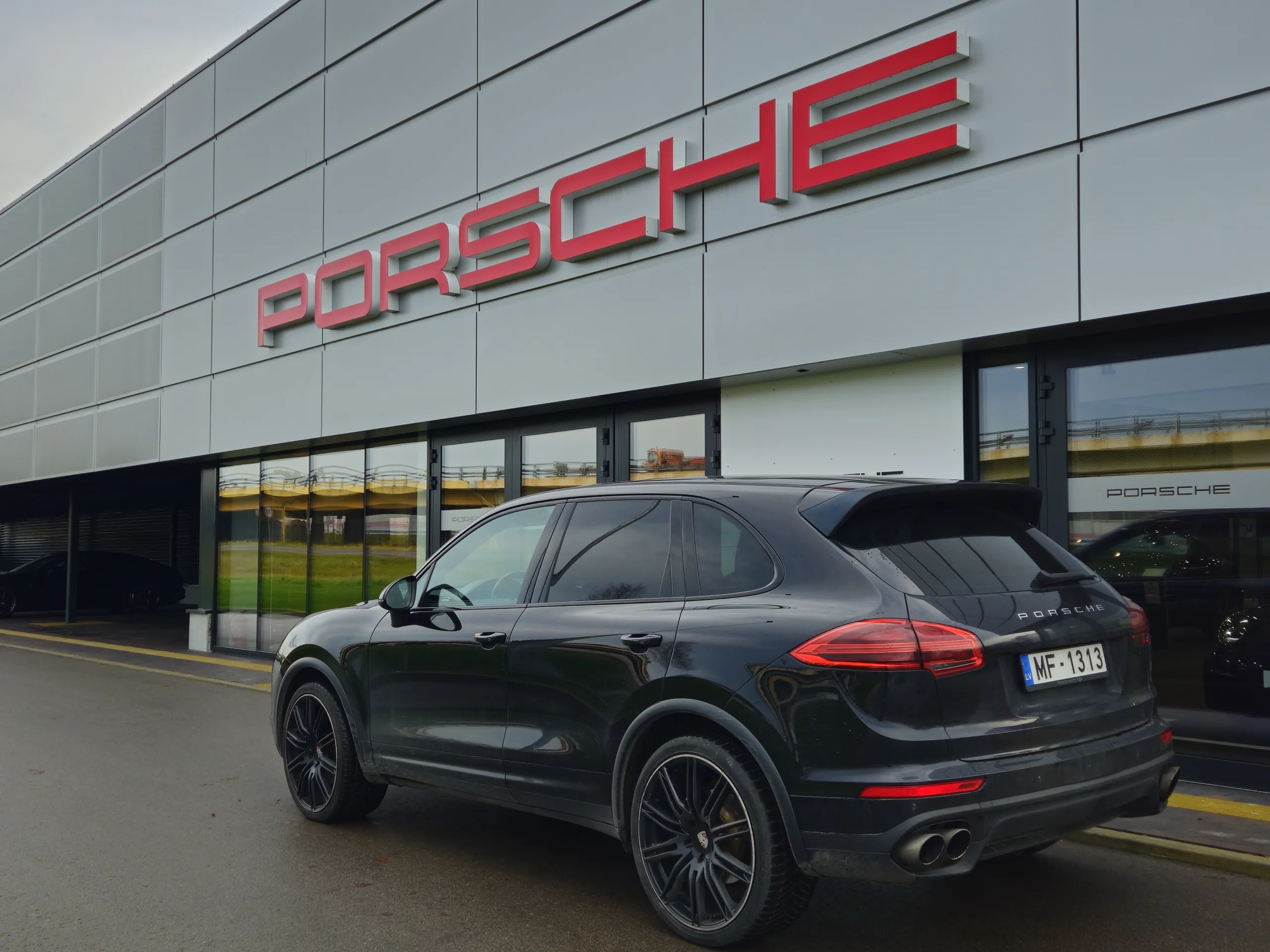 Porsche Cayenne, 2014