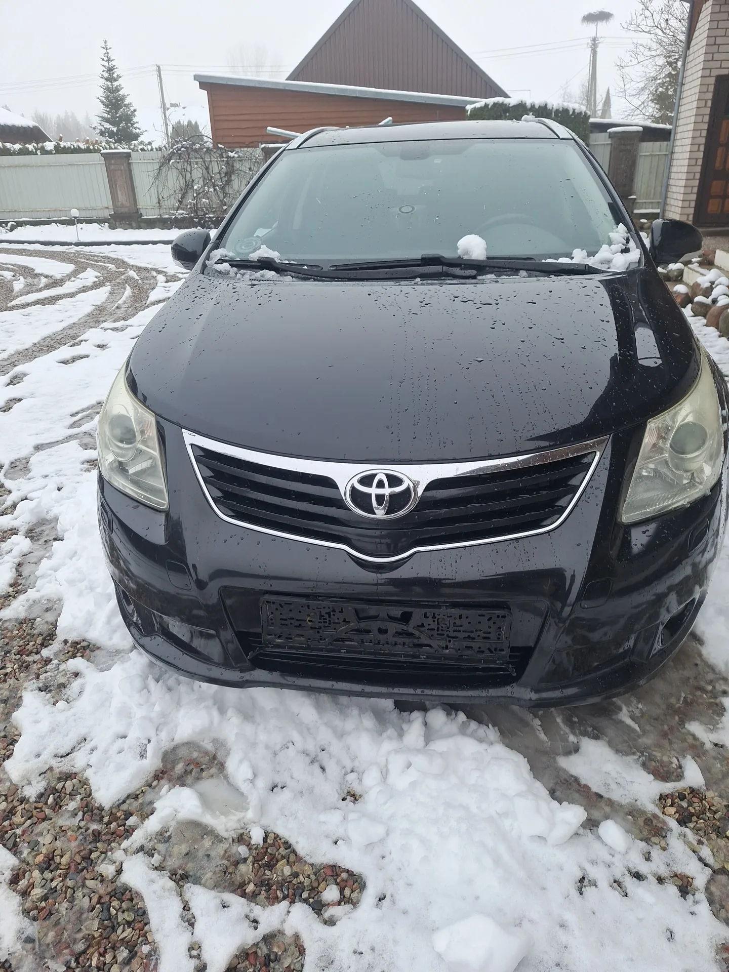Toyota Avensis, 2009