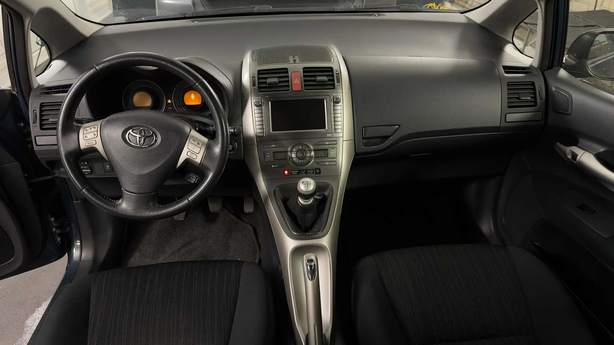 Toyota Auris, 2007