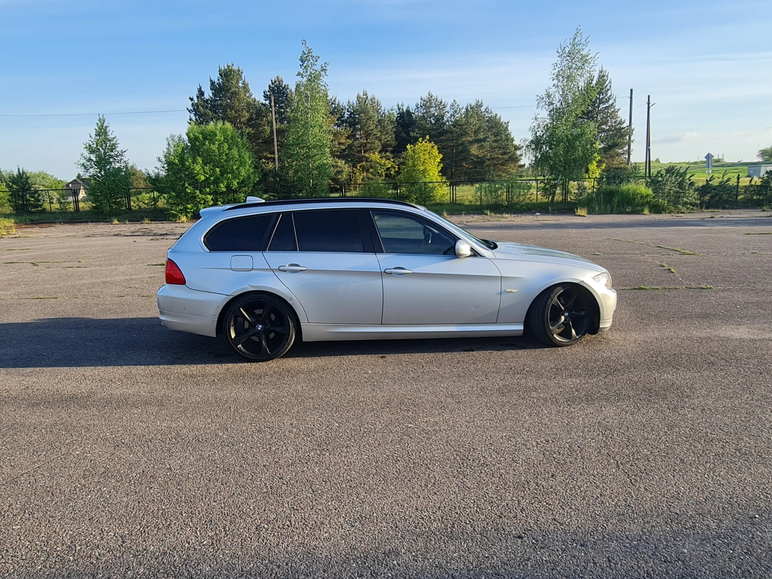 BMW 320, 2011