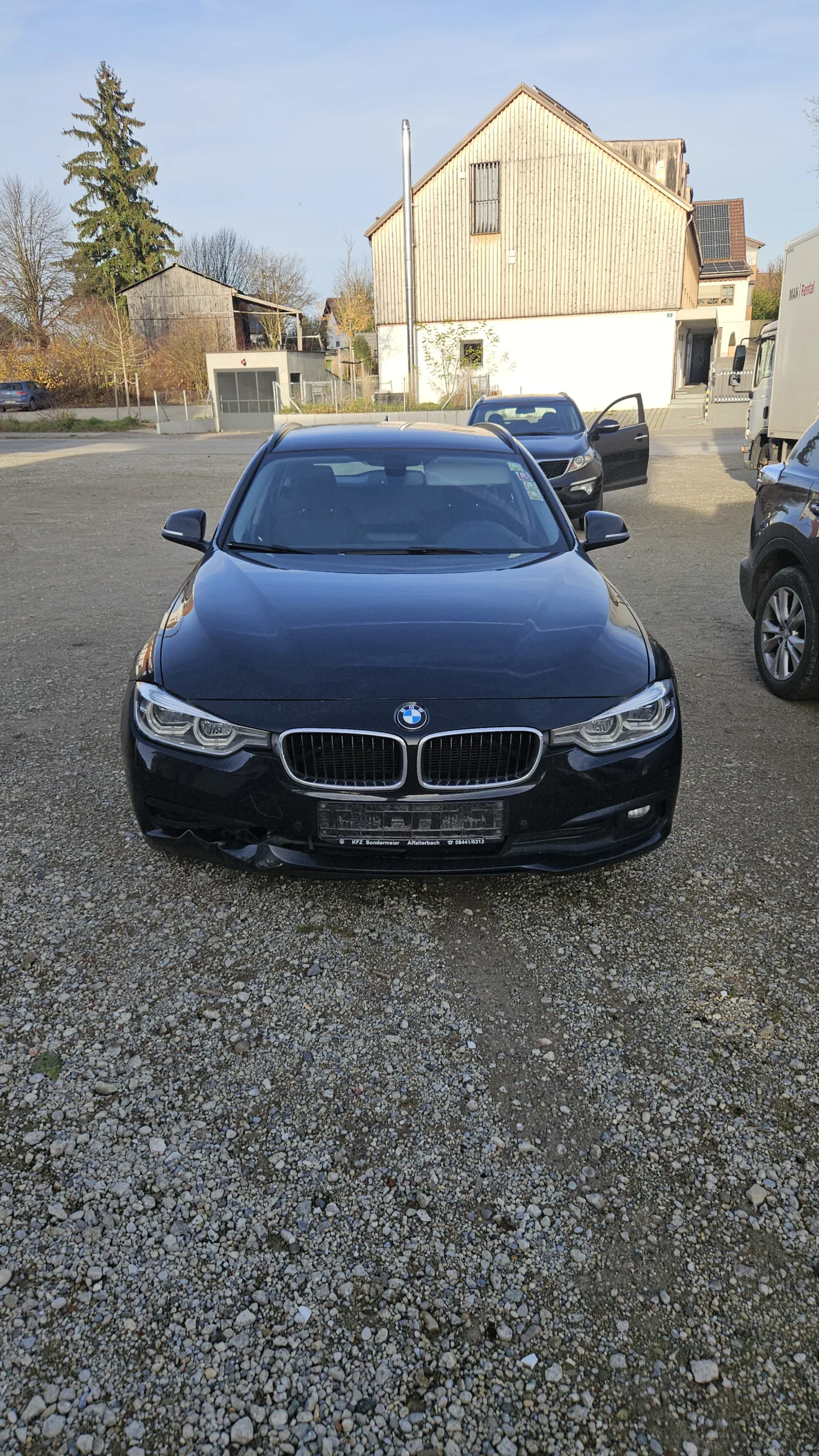 BMW 320, 2016
