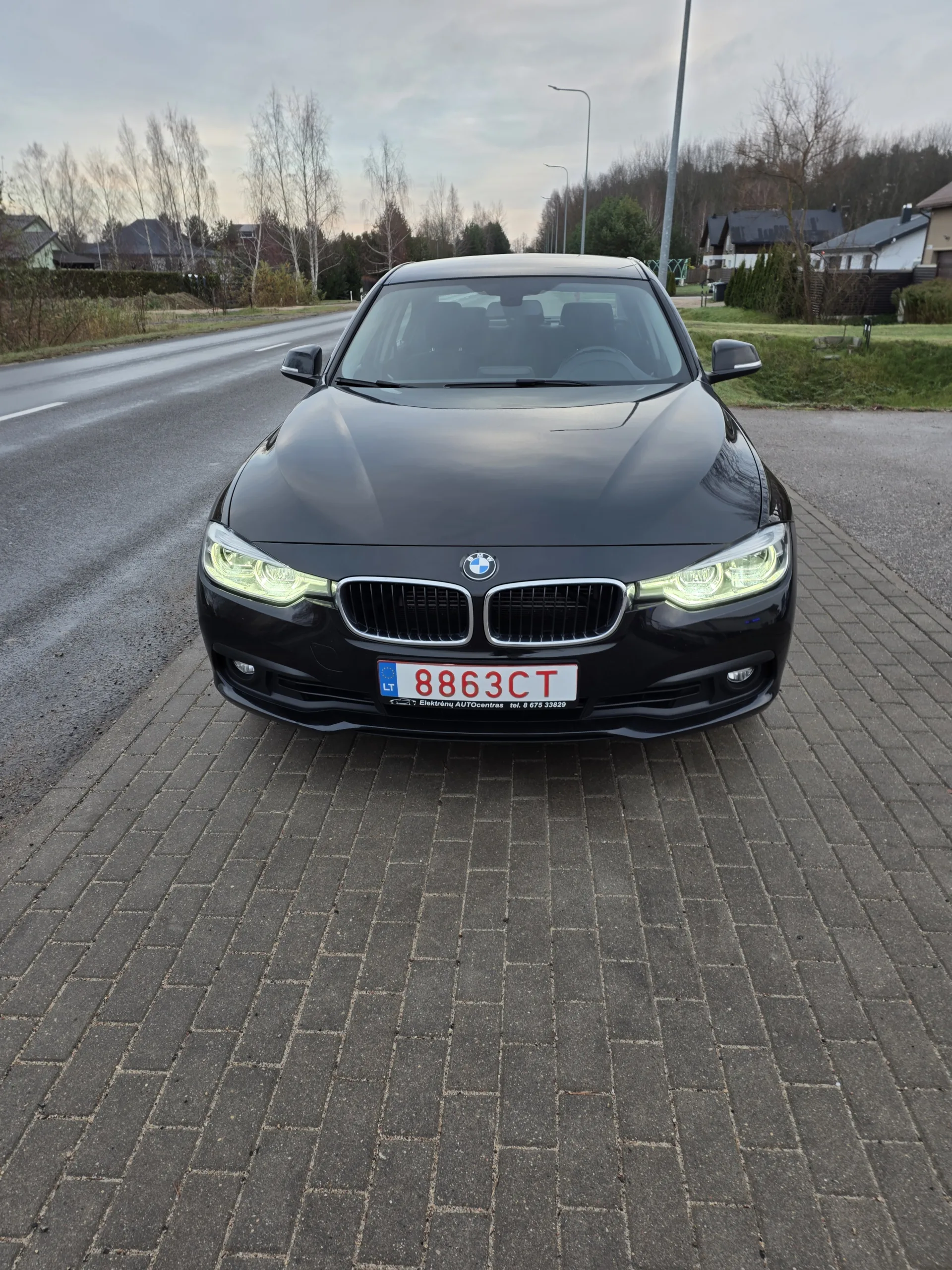 BMW 330E, 2016