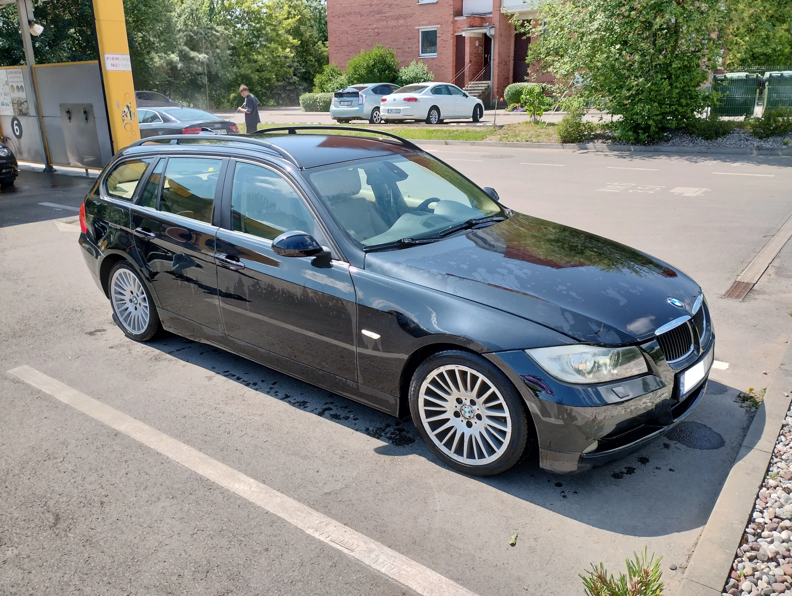 BMW 320i, 2006