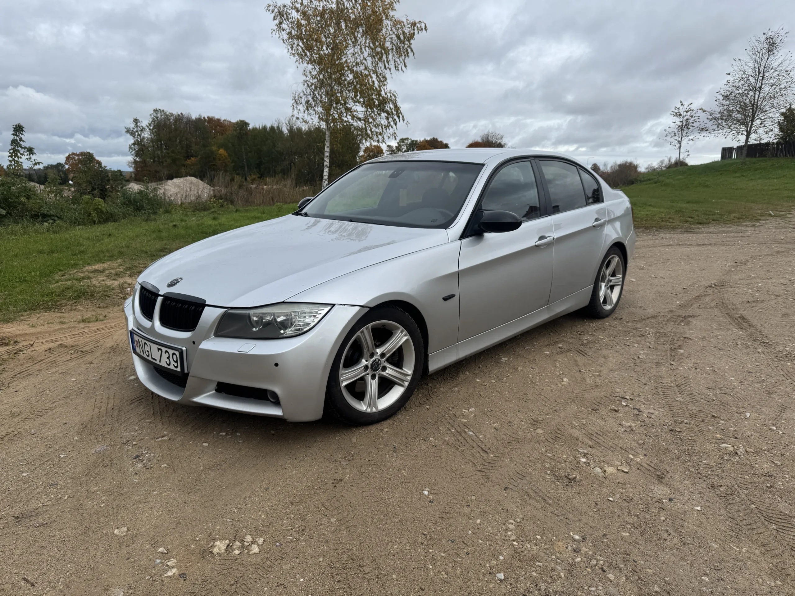 BMW 330, 2005