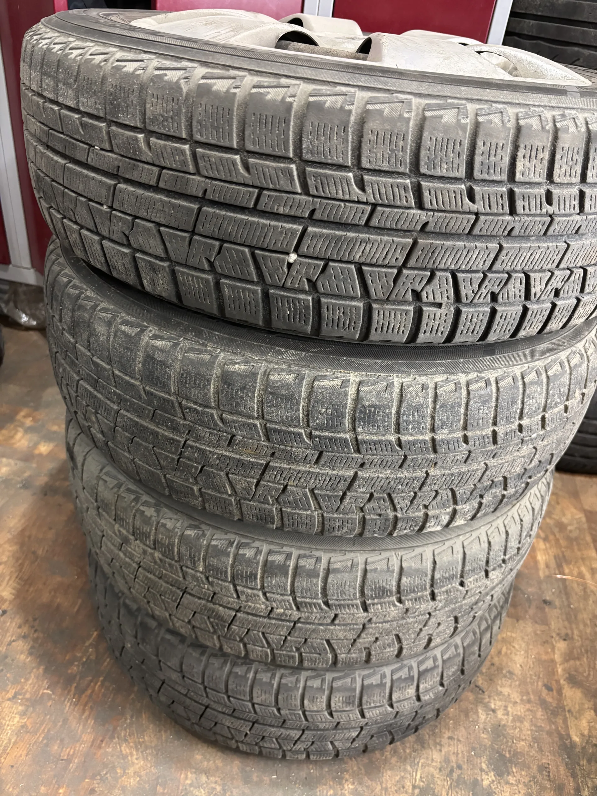 Yokohama 175/65 R15