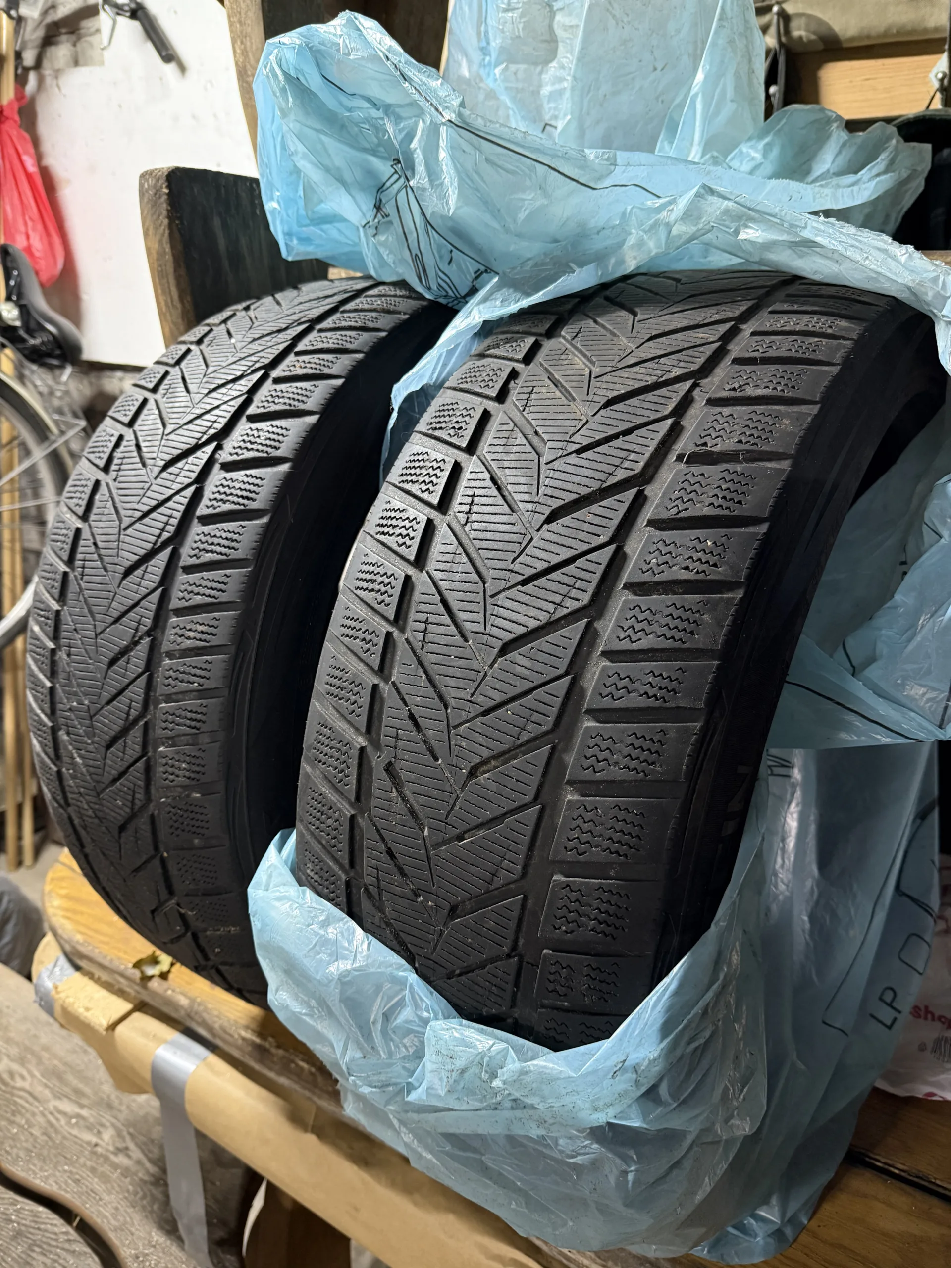 Vredestein 245/35 R19