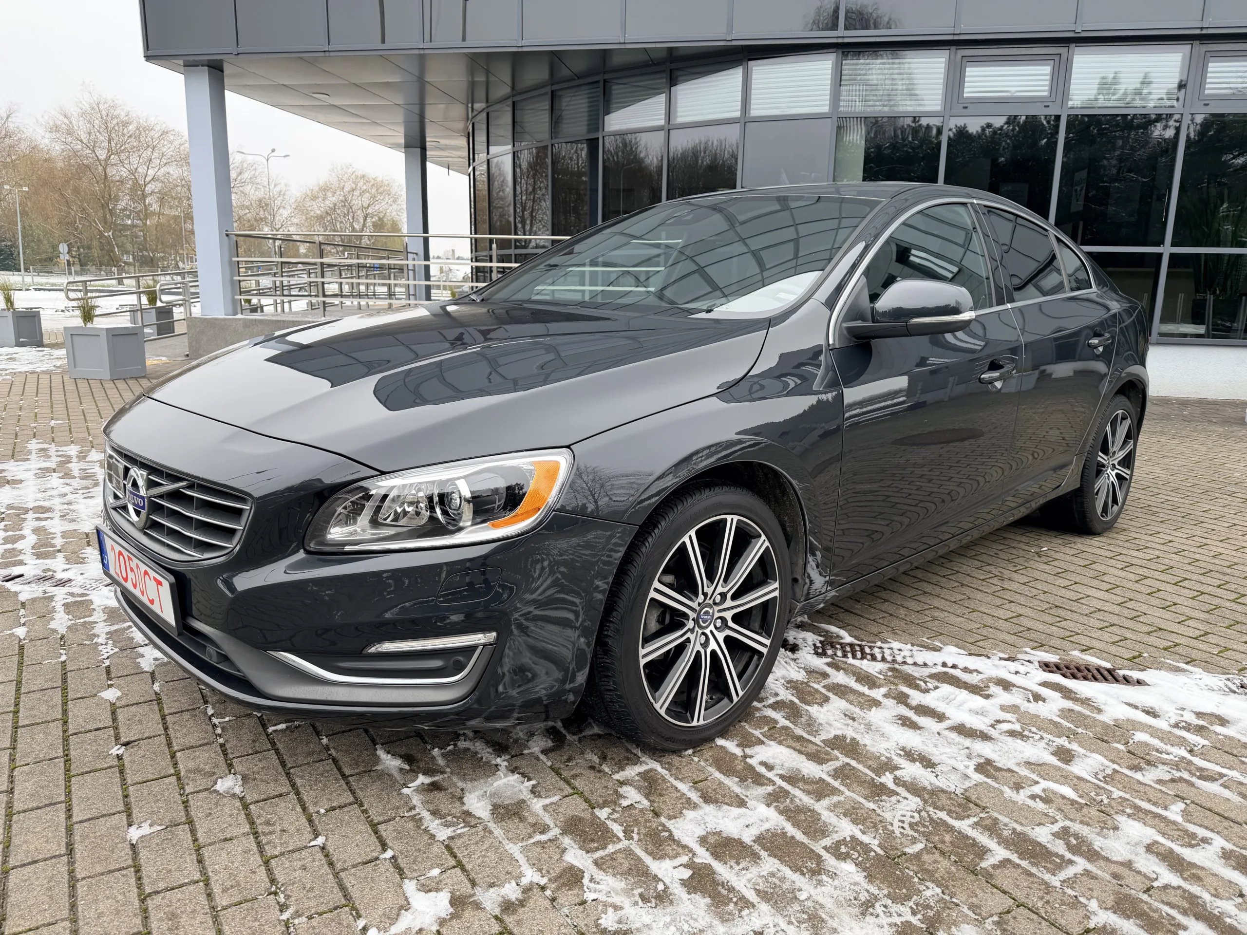 Volvo S60, 2015