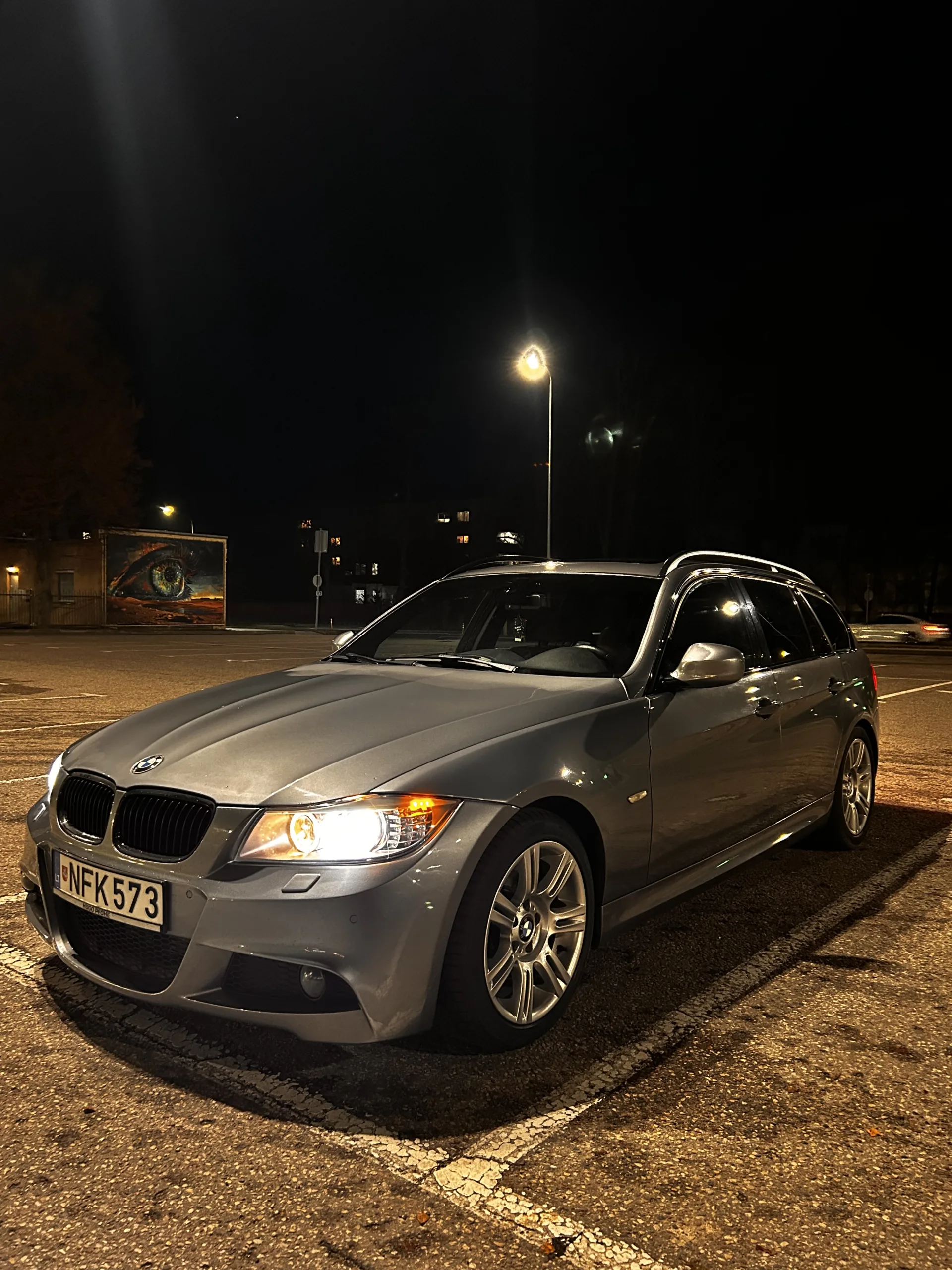 BMW 320, 2009