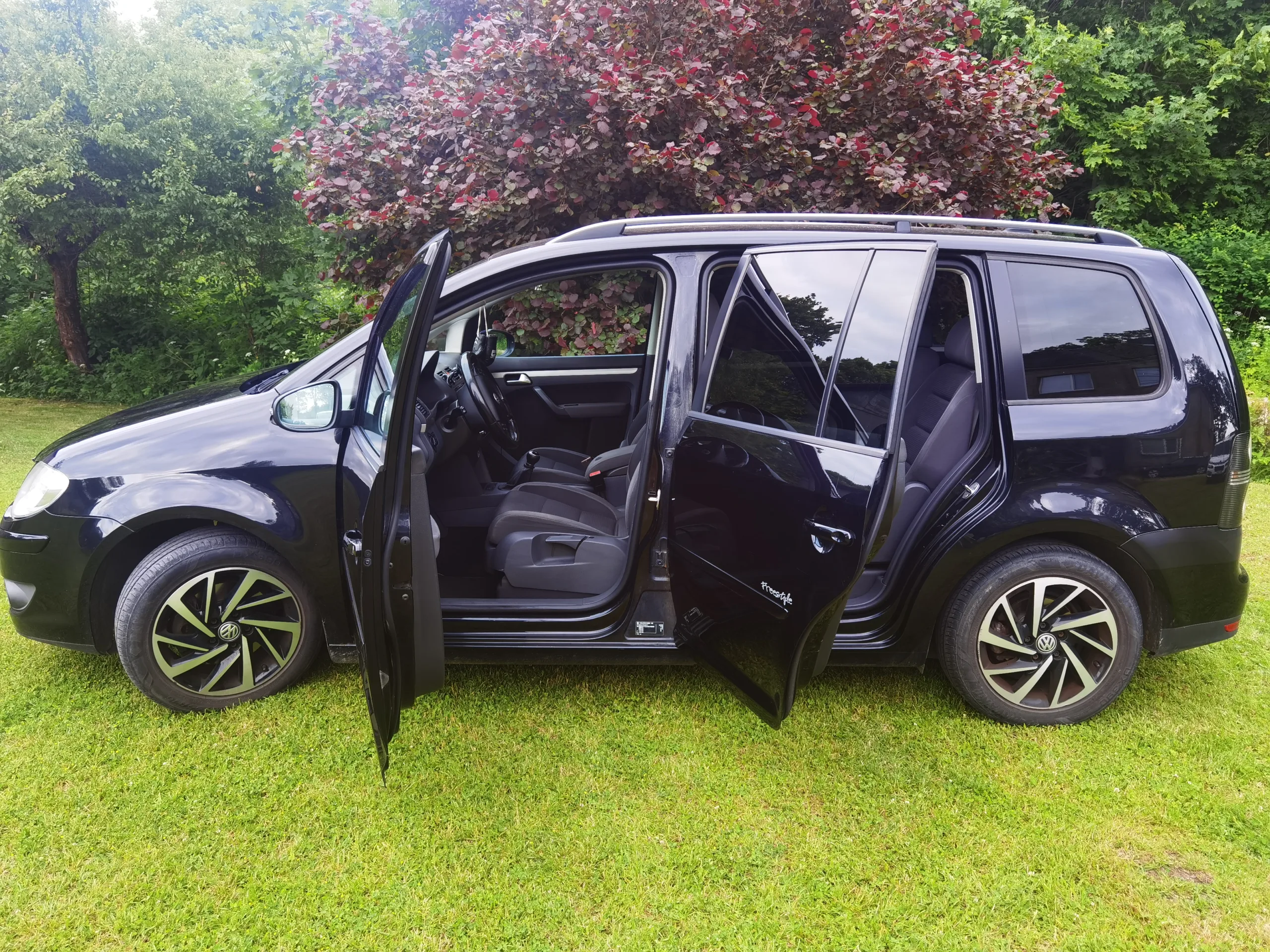 Volkswagen Touran, 2009